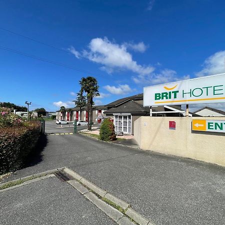 Brit Hotel Essentiel Pau Лескар Екстериор снимка