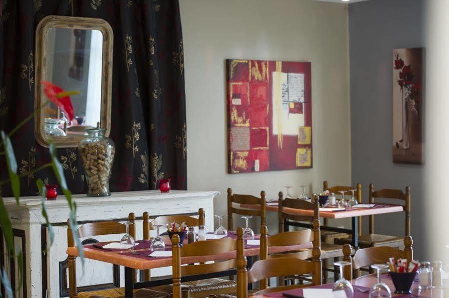 Brit Hotel Essentiel Pau Лескар Екстериор снимка